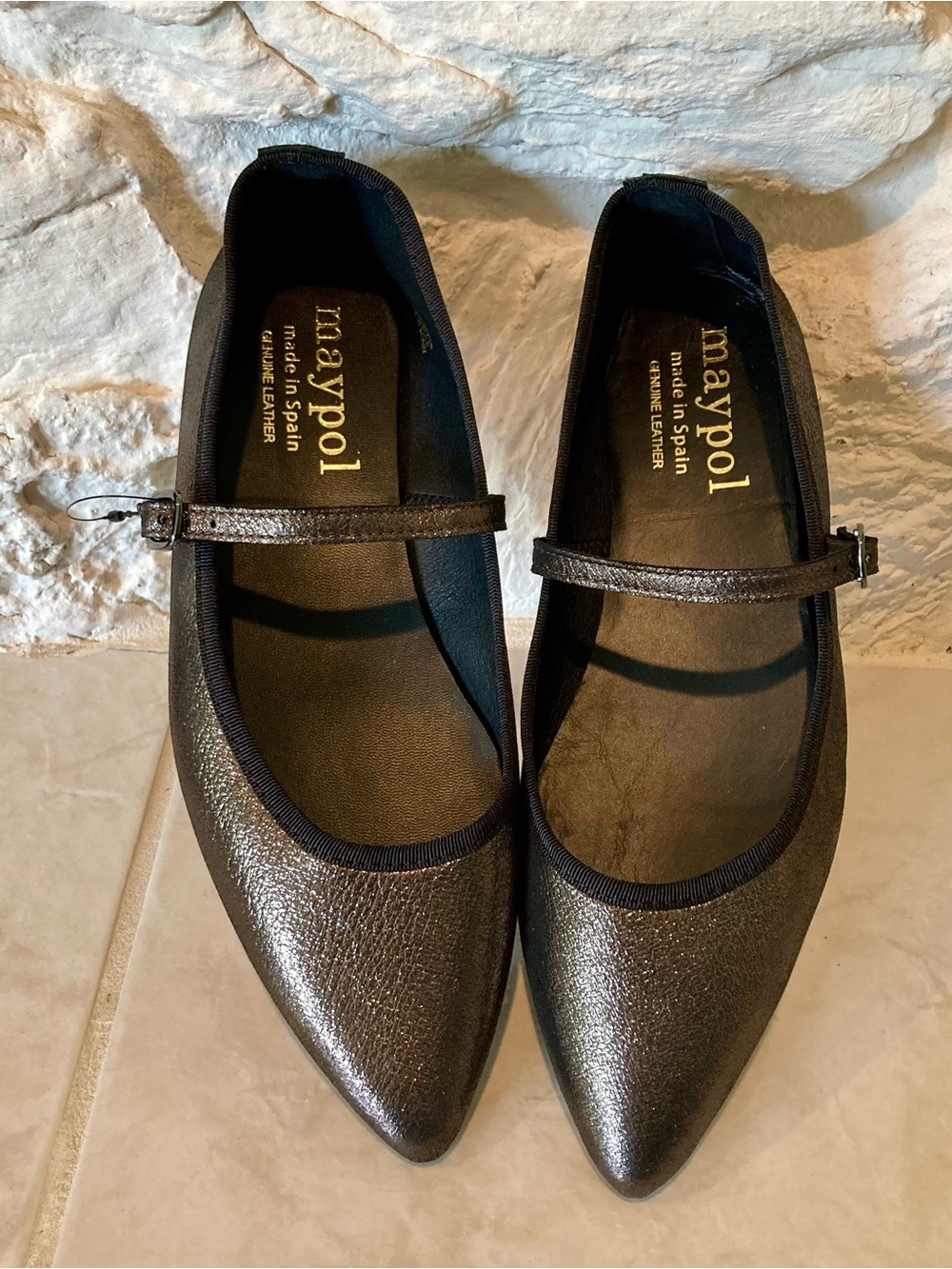 NWOT Maypol metallic bronze “Rota Percival” pointed toe leather Mary Jane flats